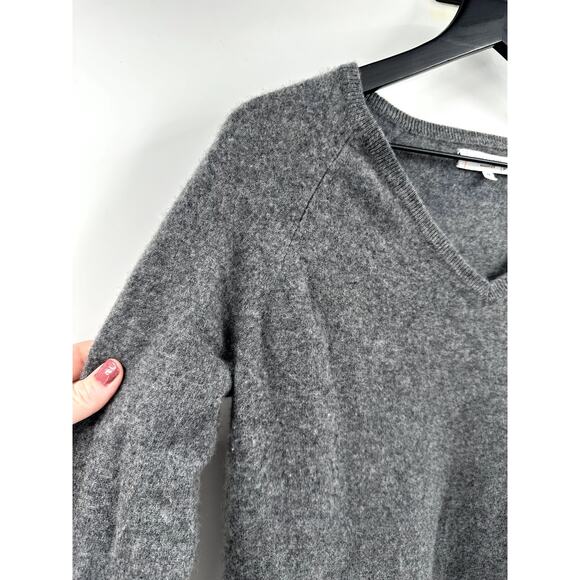 Chinti & Parker Grey 100% Cashmere V Neck Sweater Size Extra Small - Picture 2 of 6